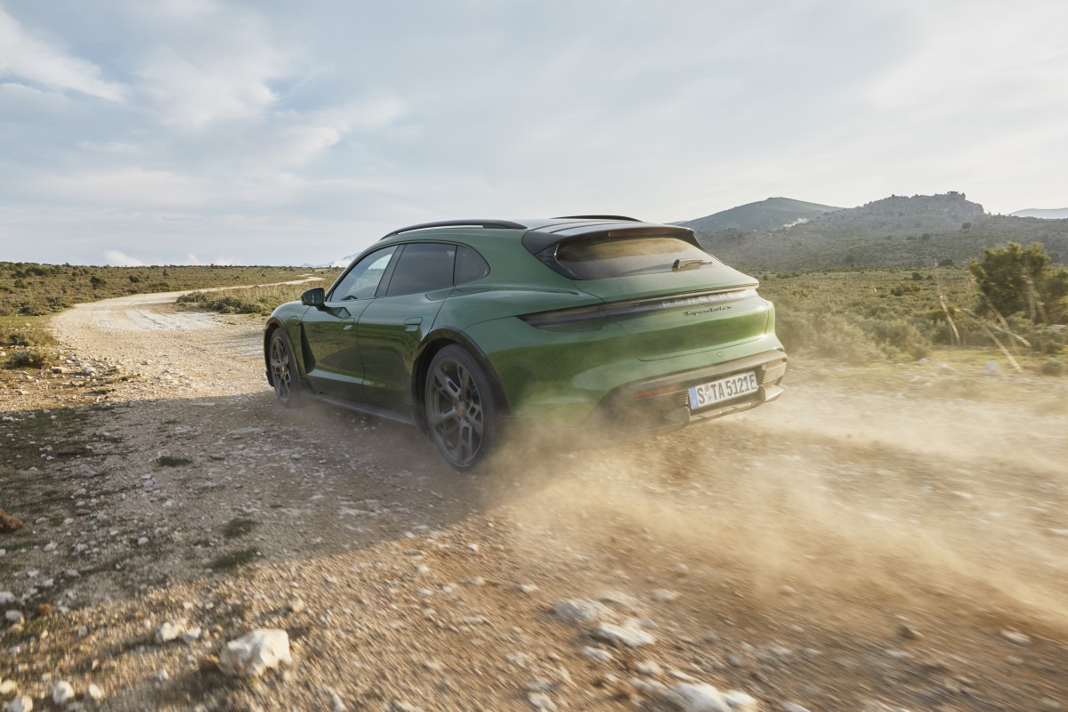 Porsche Taycan Cross Turismo is here to take you off-road with taller rear passengers 