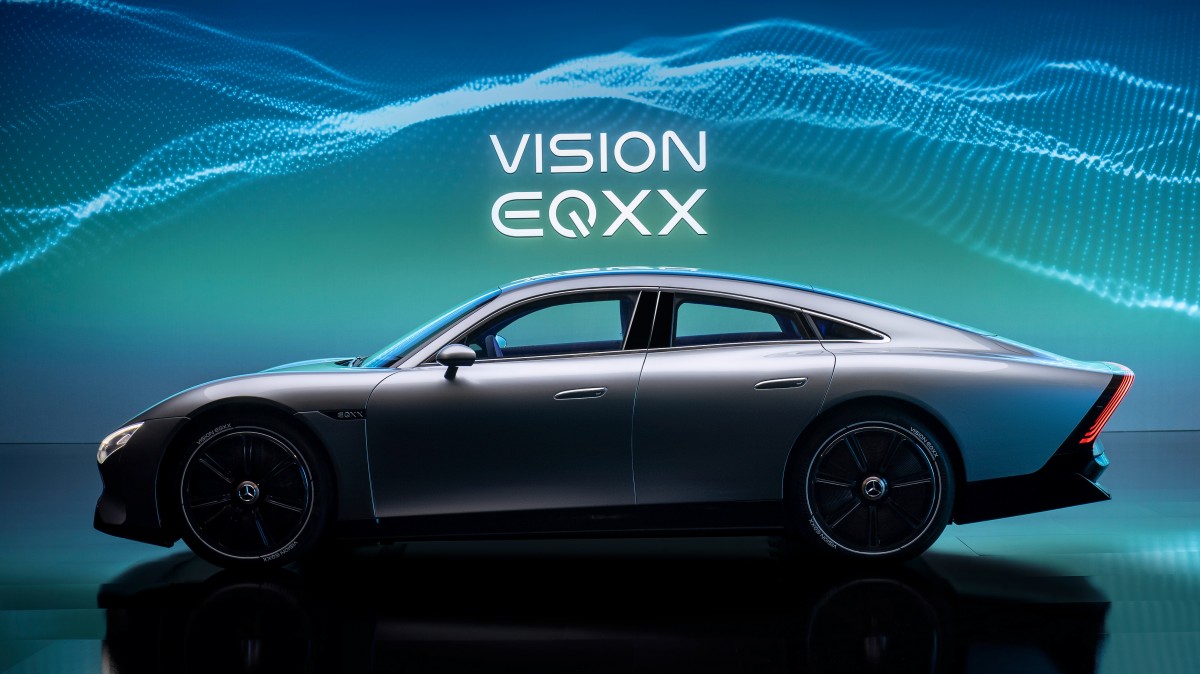 Mercedes Vision EQXX concept crosses the 1,000 km threshold too