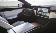 Tesla may be preparing to offer round steering wheel option for Model S Plaid