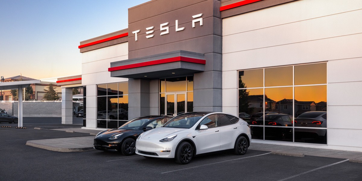 Tesla increases its prices on all four models amid soaring inflation