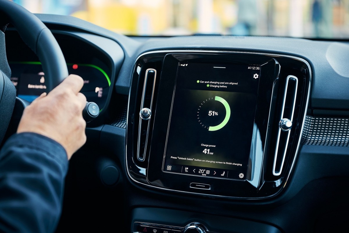 Volvo starts testing wireless charging for EVs