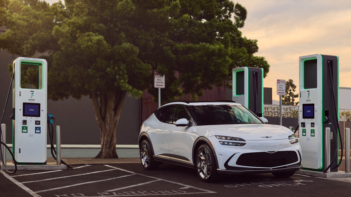 Genesis GV60 sales start in the US, prices from $58,890