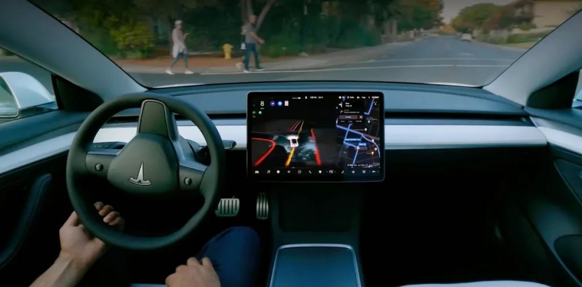 Tesla releases new Full Self Driving beta software with a lot of improvements