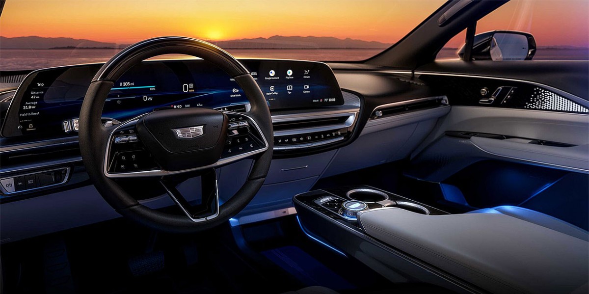 The luxurious interior of 2023 Cadillac Lyriq