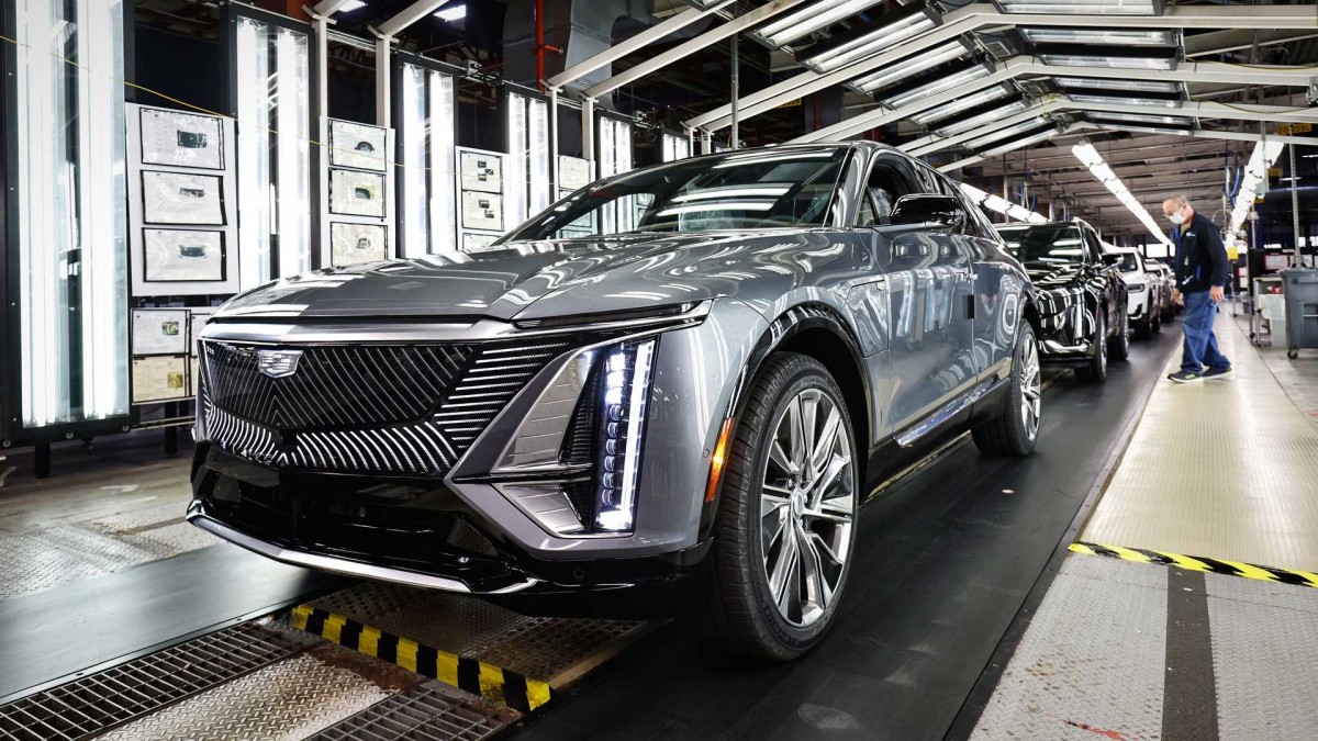 2023 Cadillac Lyriq production is sold out 