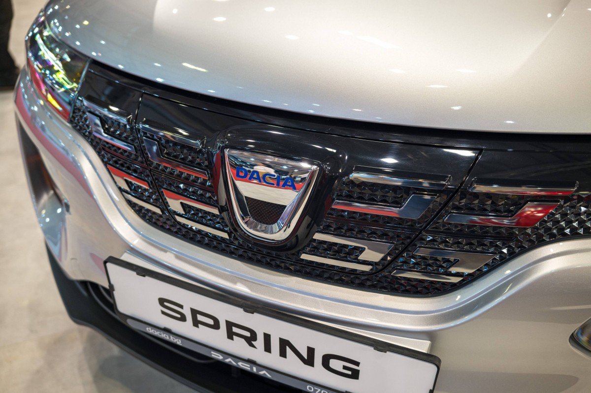 Dacia Spring first impressions - ArenaEV