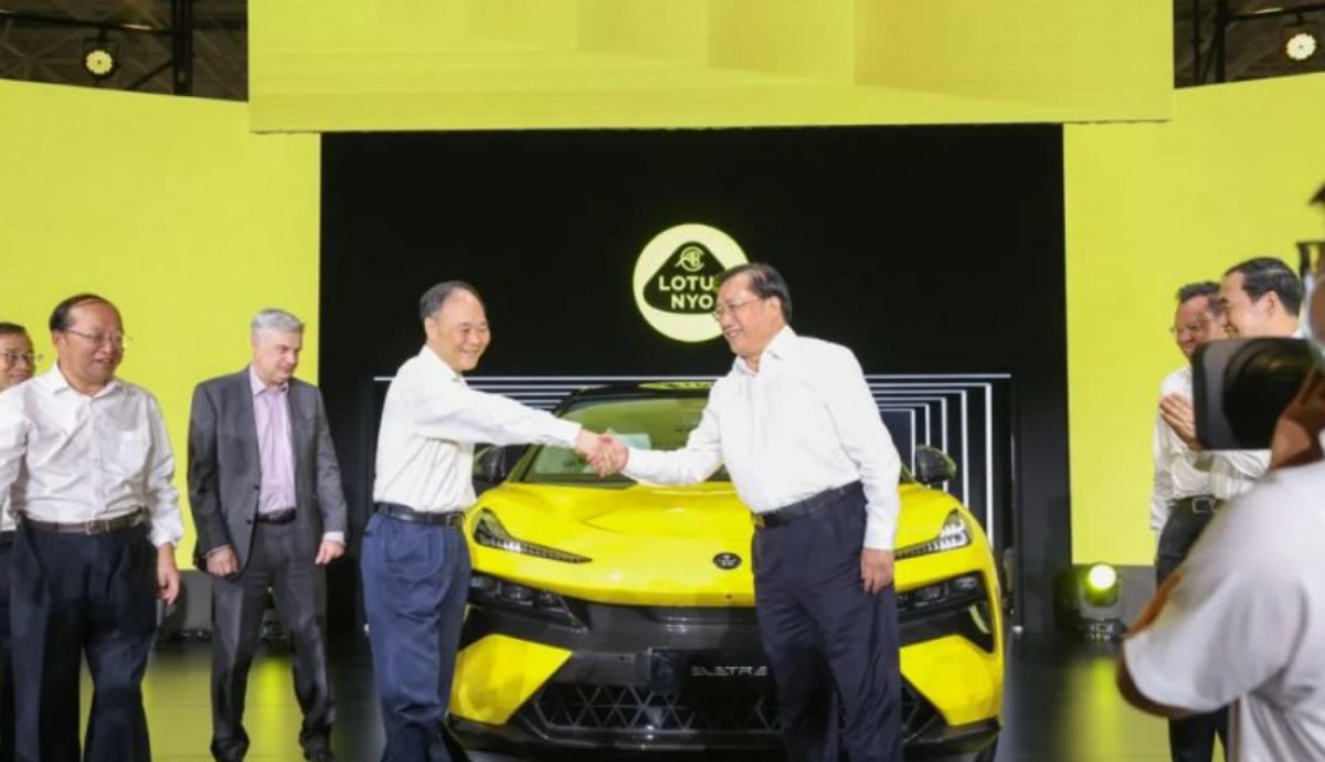 There were celebrations at Lotus Wuhan factory