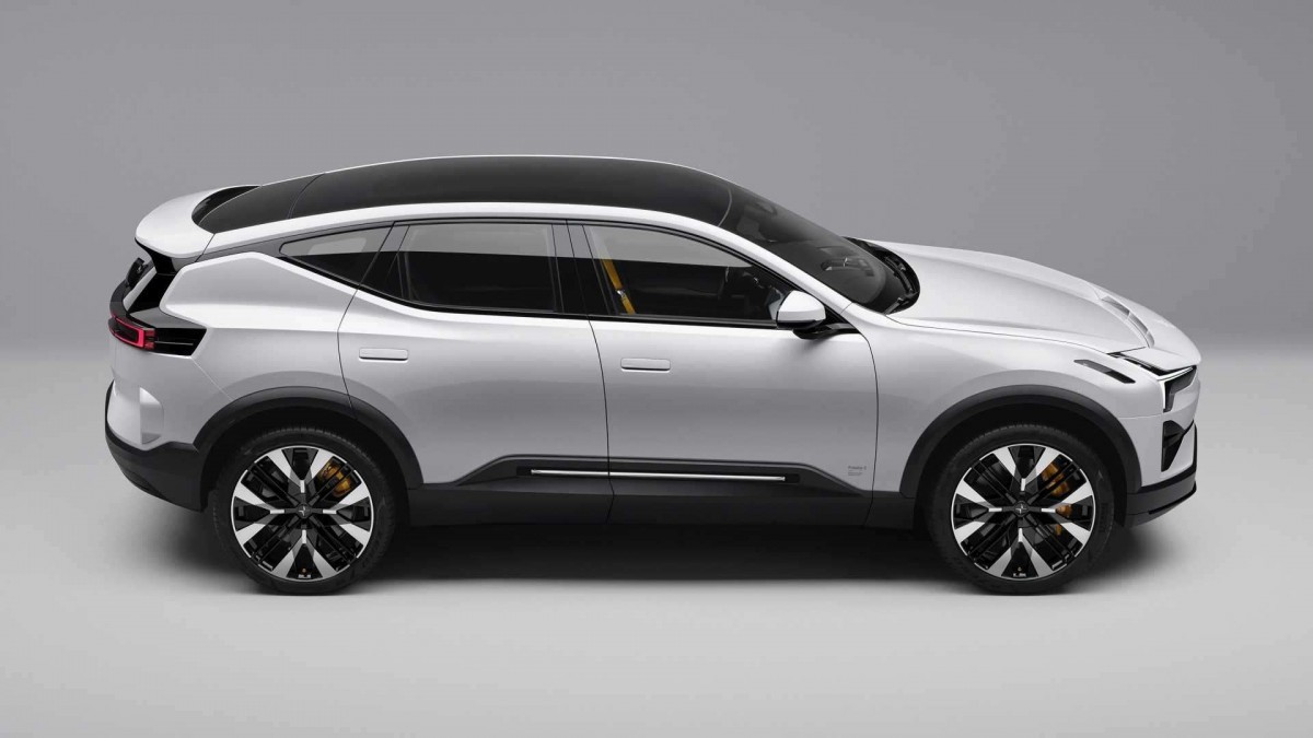 Polestar 3 SUV has its price revealed by the company