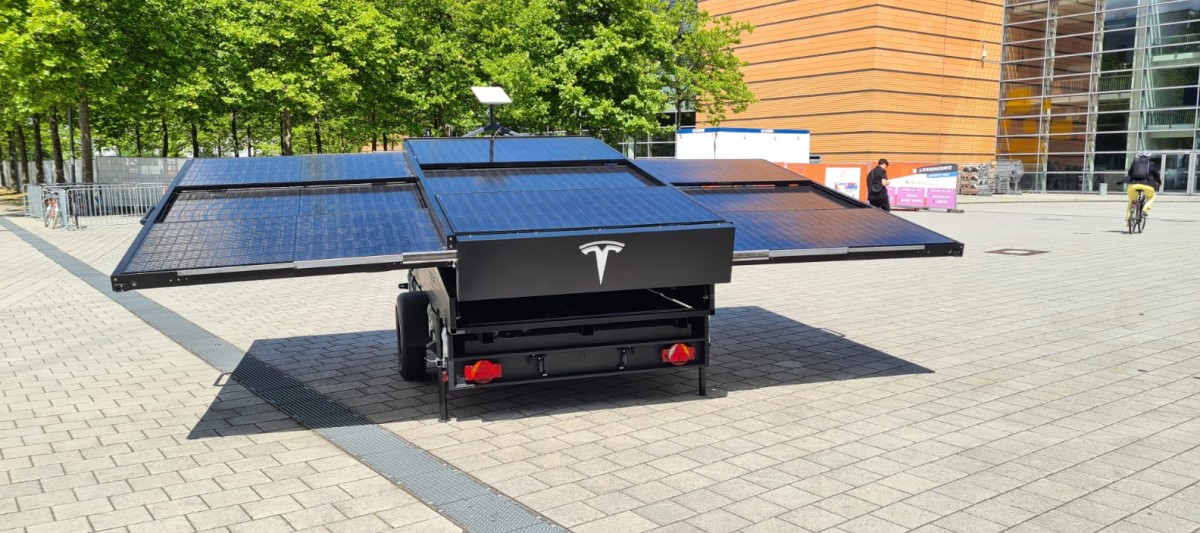 Tesla solar range extender