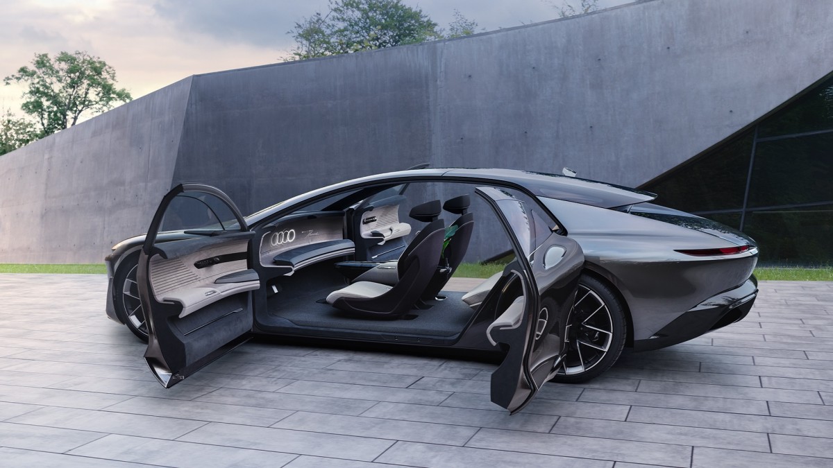 Audi Grandsphere is a 5.5 meters long luxury GT