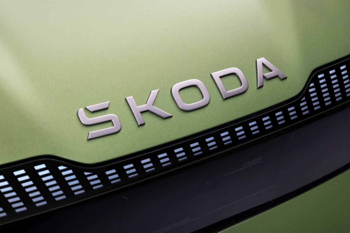 Skoda introduced new new logo