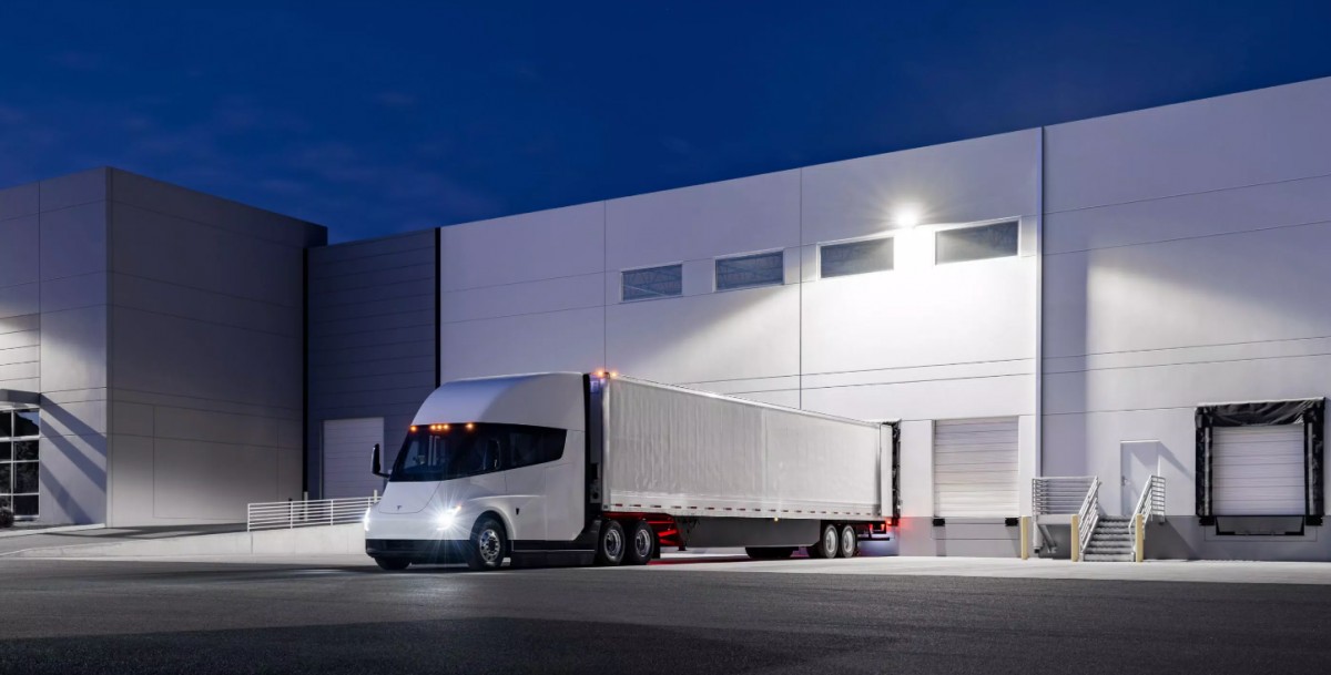 Ready for work - Tesla Semi is getting closer to release