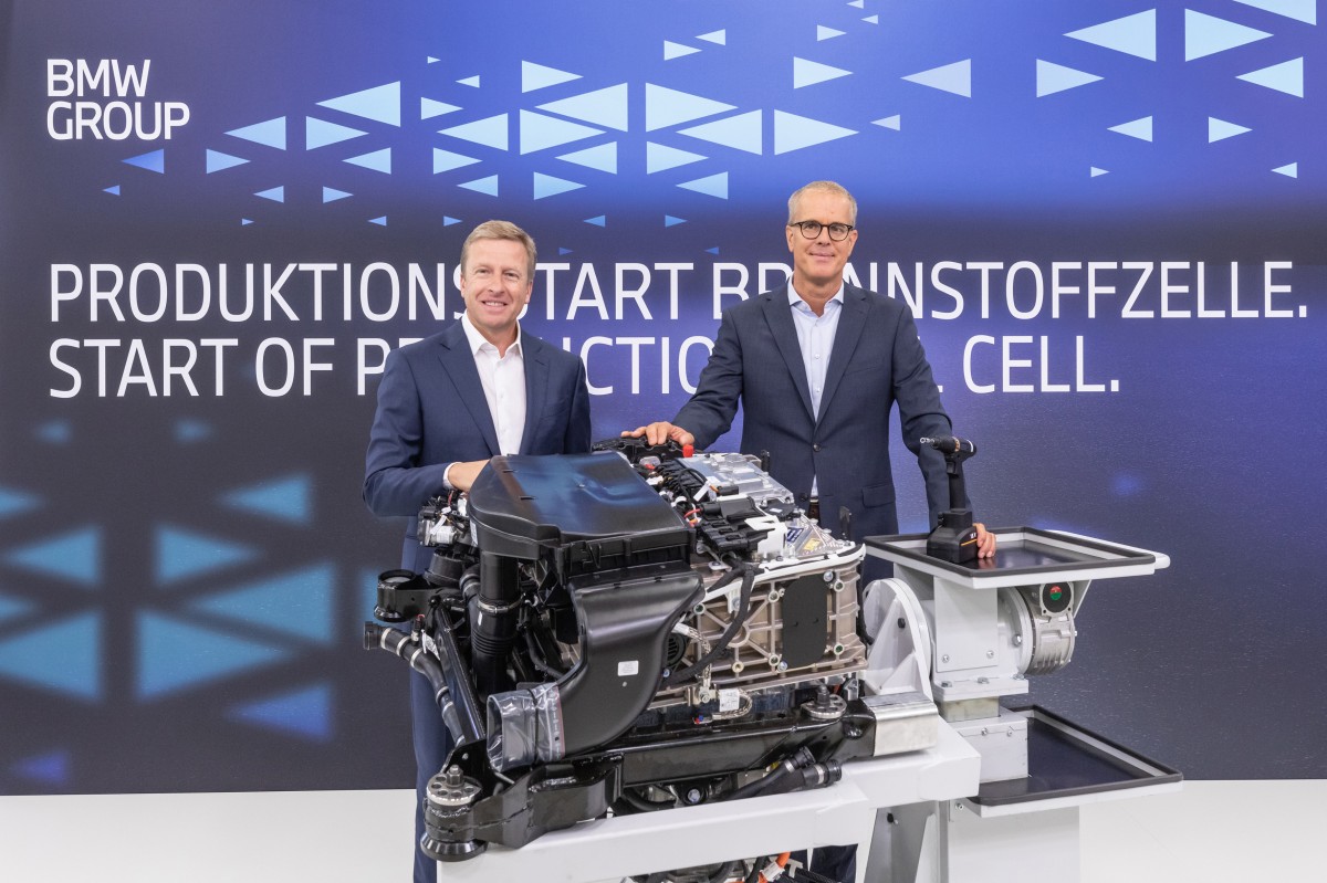 BMW starts production of hydrogen cells for the upcoming iX5 Hydrogen