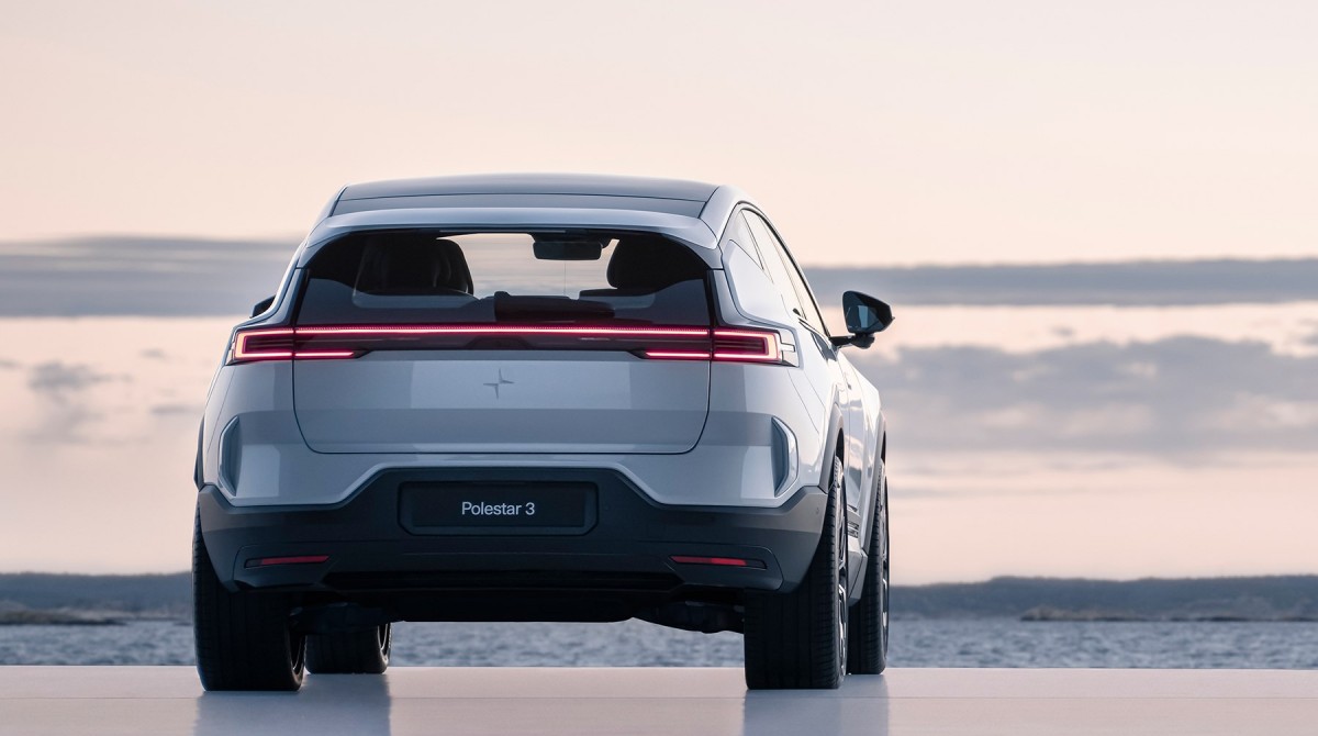 Electric SUV Polestar 3 with up to 510 HP will debut on October 12