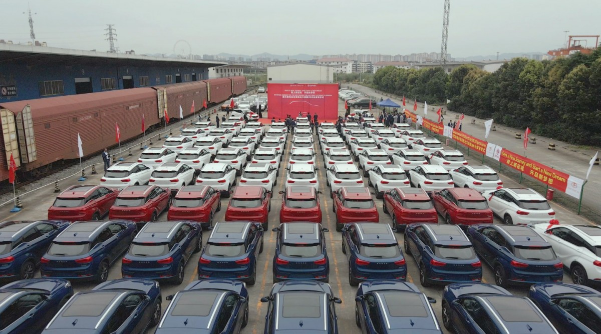 AITO cars ready for export to Europe 