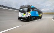 Mercedes-Benz eActros LongHaul - electric truck with 500 km range
