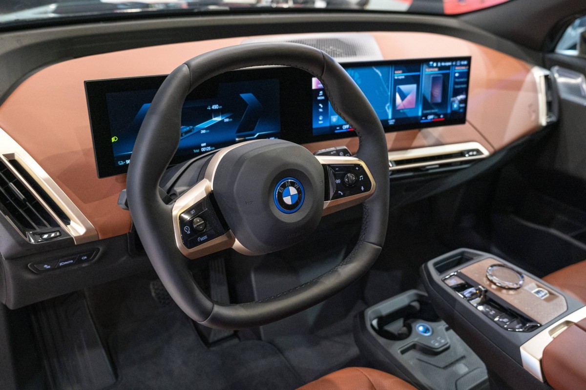 BMW запускает большое обновление программного обеспечения OTA для 3,8 миллионов своих автомобилей