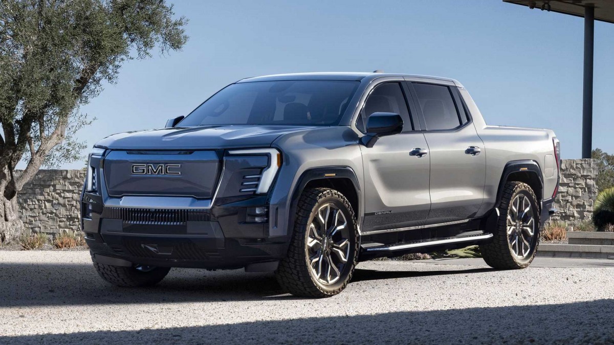 GMC Sierra Forces Chevrolet To Update Silverado EV ArenaEV   Arenaev 003 