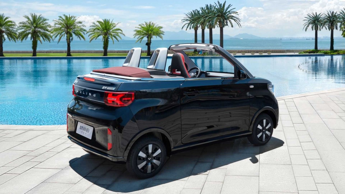 Smallest electric convertible goes on sale in China - Wuling Mini EV starts at $14,000
