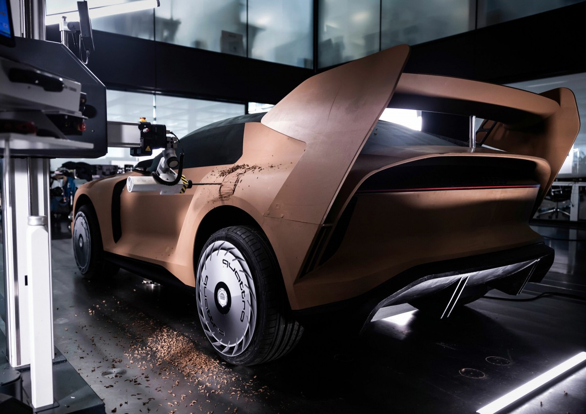 Audi, S1 Hoonitron'un sırlarını açıkladı