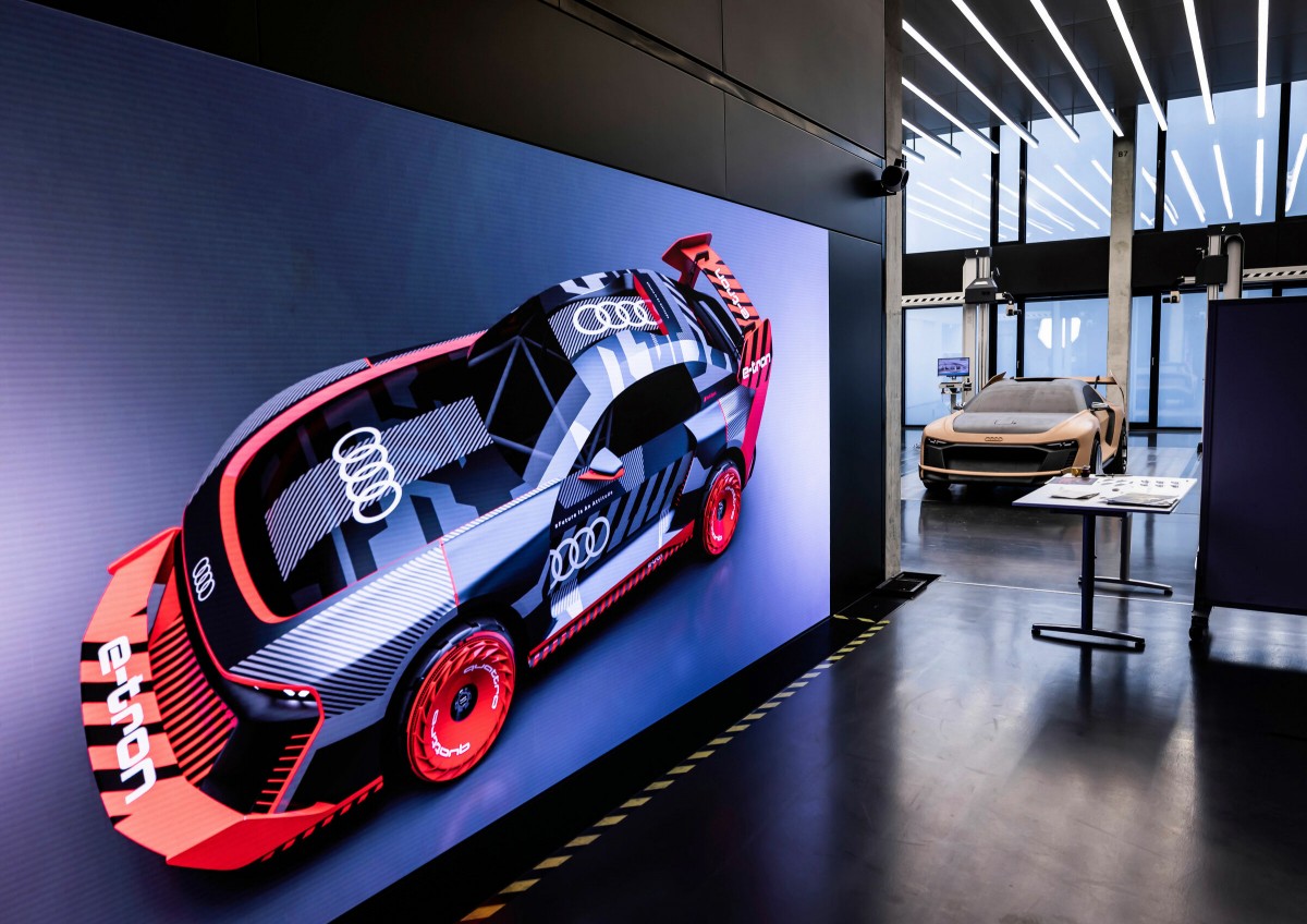 Audi, S1 Hoonitron'un sırlarını açıkladı
