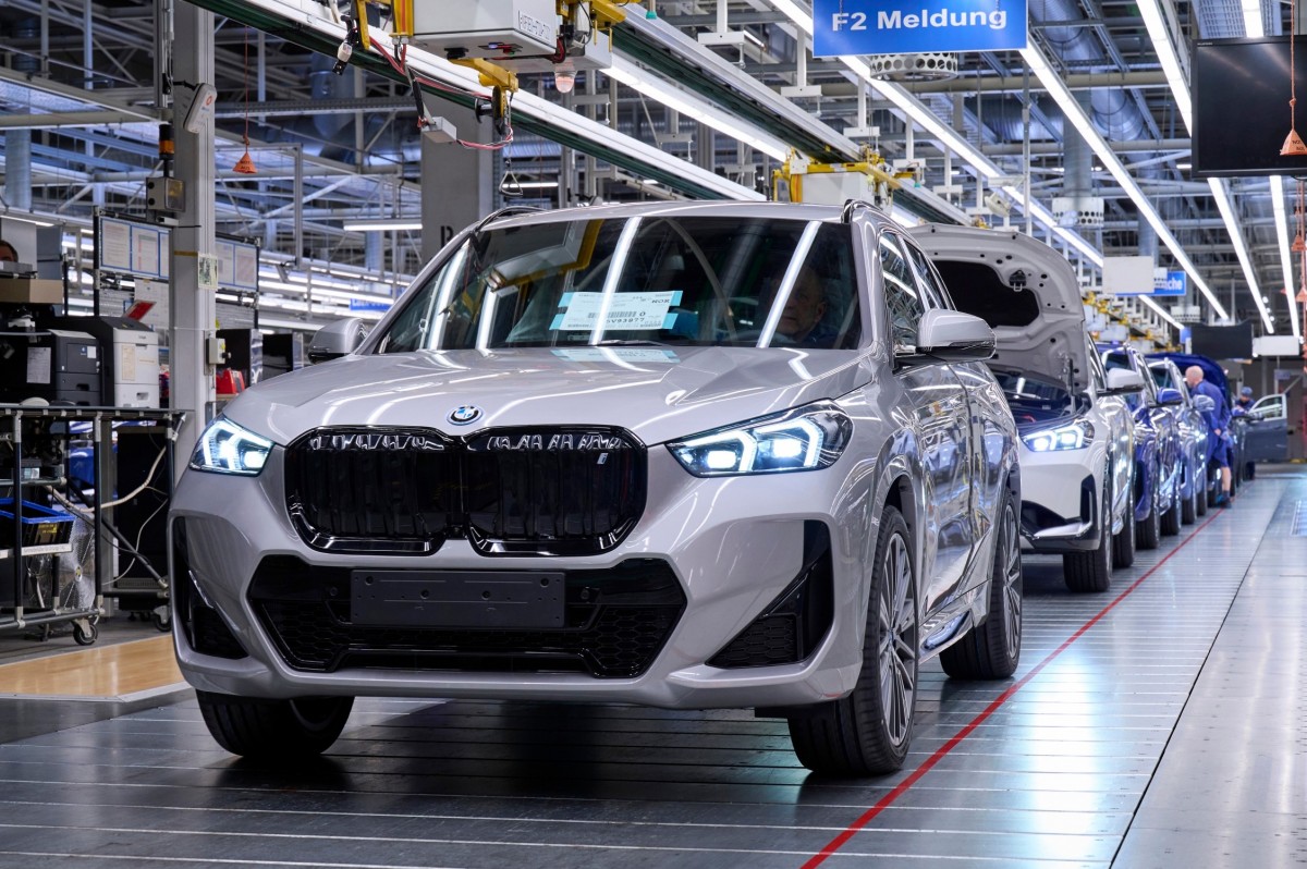 BMW iX1 production starts in Germany today