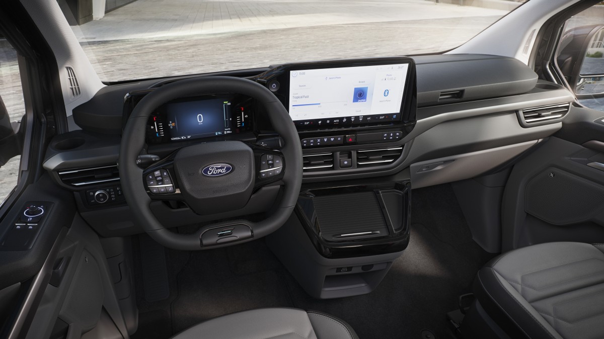 Ford E-Tourneo Custom Duyuruldu!