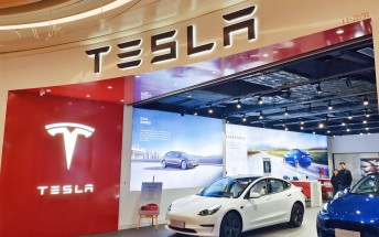 Tesla closes the first shop it opened in China in 2013