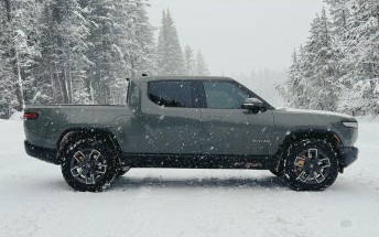 Rivian R1S and R1T get a new Snow mode with the latest software update