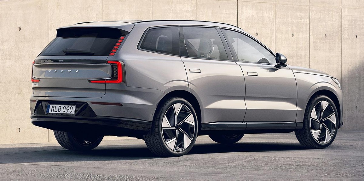 Volvo EX90 to come standard with two-row seating and rear-wheel drive