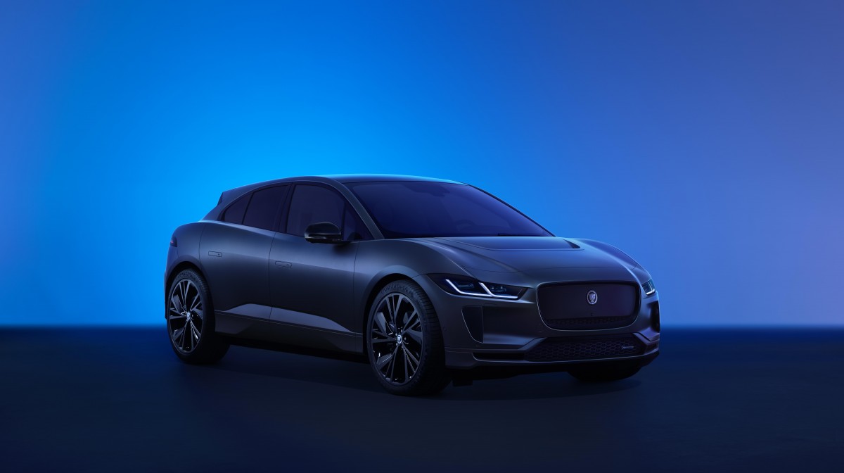 Jaguar I-Pace gets a refresh with improved connectivity and new trims