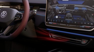 Climate control using the infotainment screen