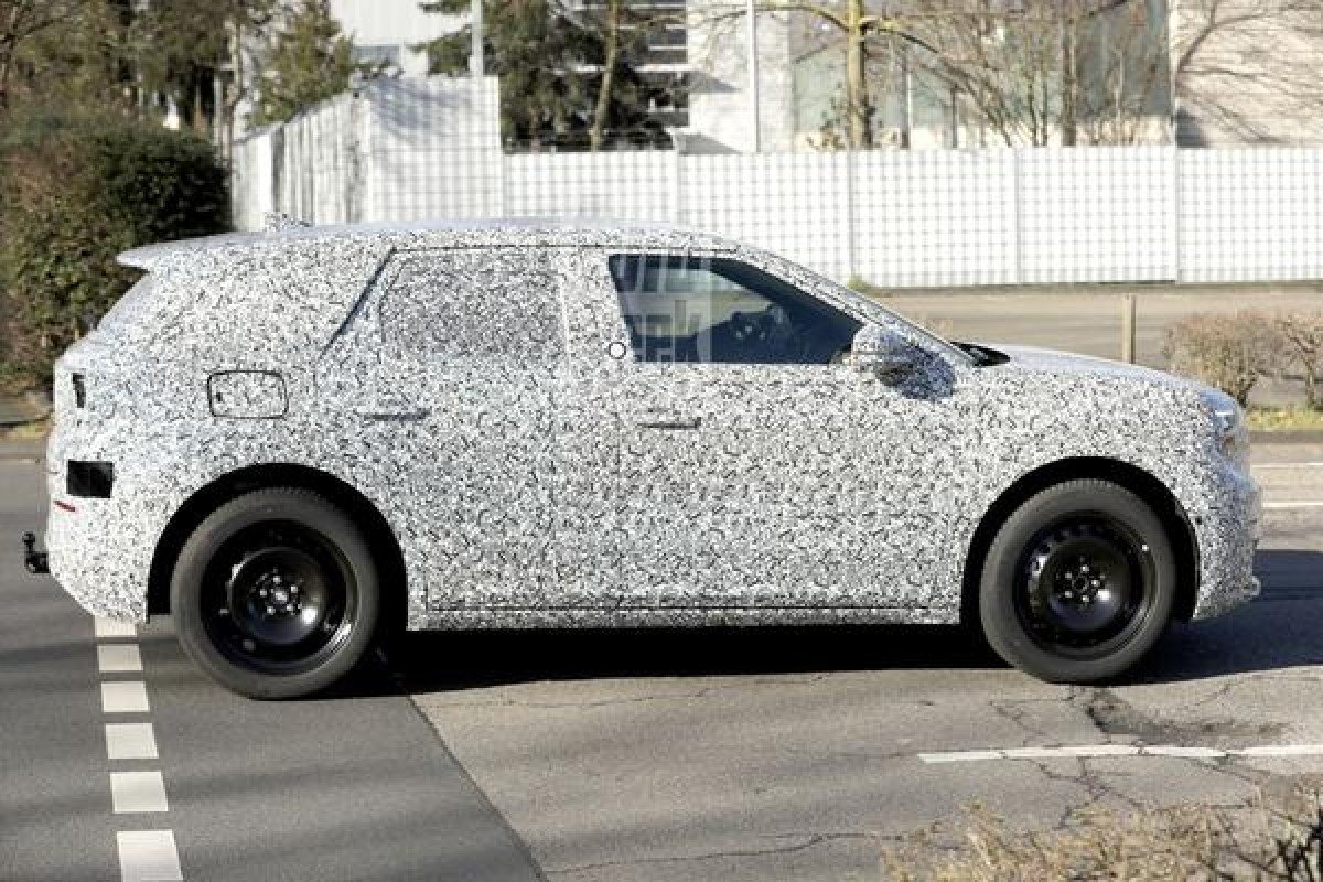 Ford's new EV spied earlier on this year