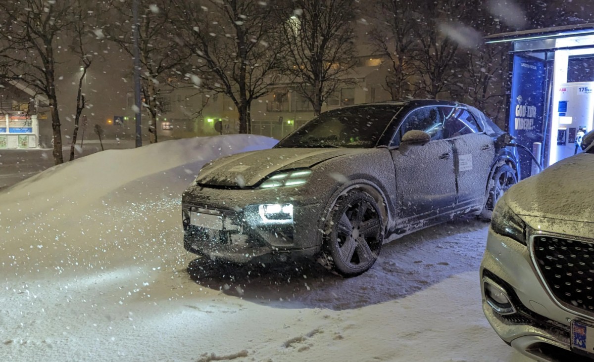 Porsche Macan EV shows off its charging curve in Norway