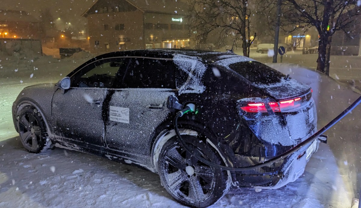 Porsche Macan EV shows off its charging curve in Norway