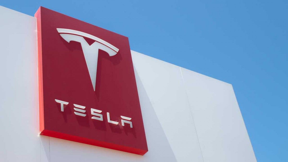 Tesla claims fired New York employees were low performers