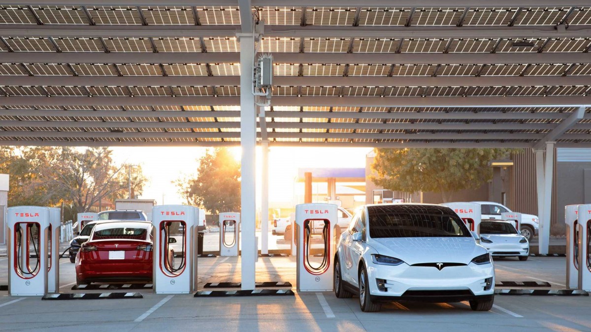 Tesla joins White House EV charging expansion program