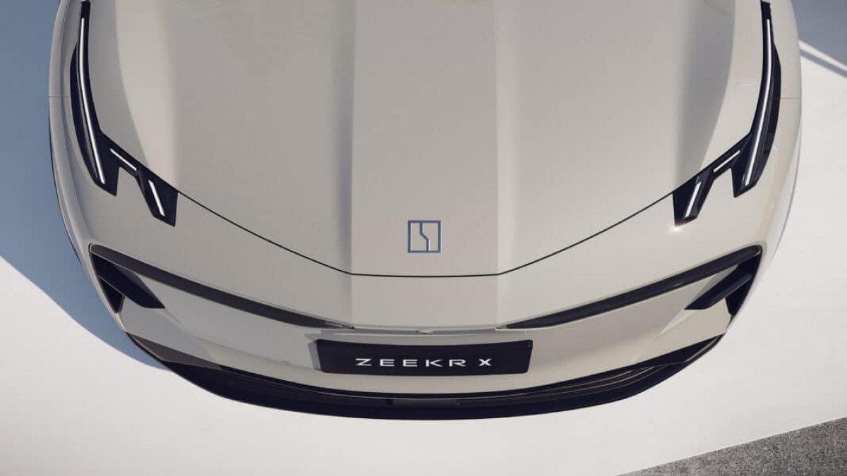 The third electric car from Zeekr is called Zeekr X and it is a looker