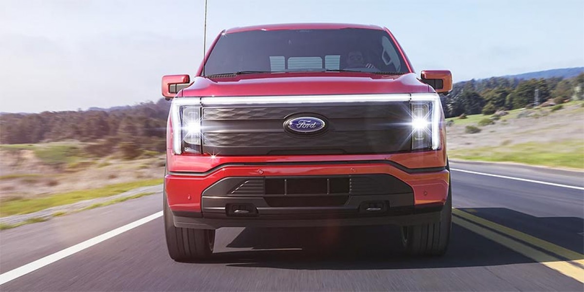 Ford introduces lucrative lease offers for its Mustang Mach-E and F-150 Lightning EVs