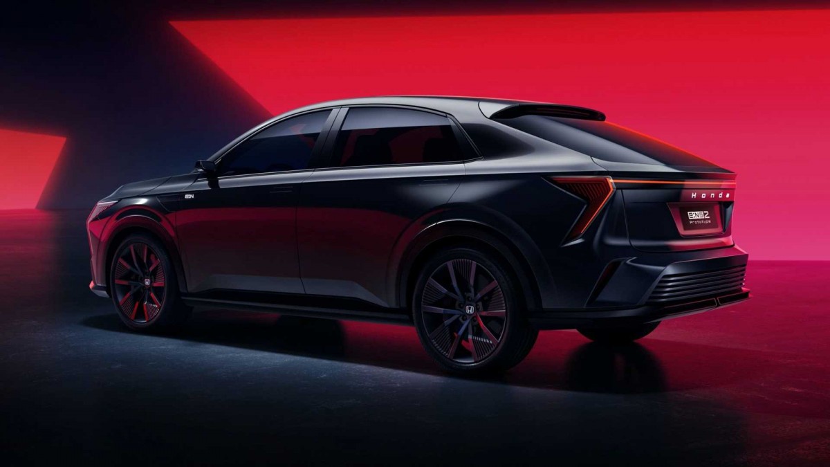 https://st.arenaev.com/news/23/04/honda-brought-3-new-electric-cars-to-shanghai-auto-show/inline/-1200x900m/arenaev_005.jpg