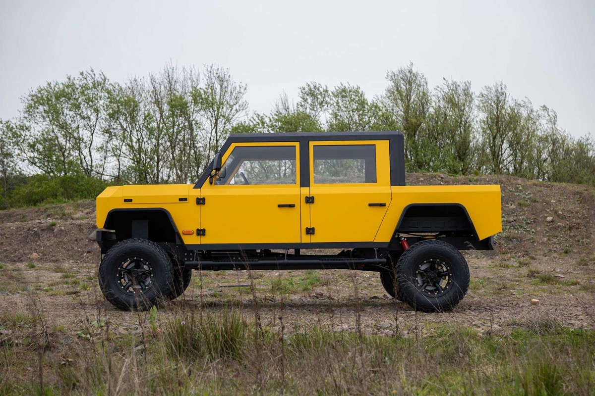 Munro MK_1 - $62,000 electric pickup truck from Scotland