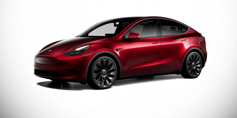 Tesla Model Y In Midnight Cherry Now Available In Europe Arenaev