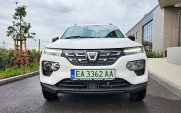 The Spring has the signature Dacia front