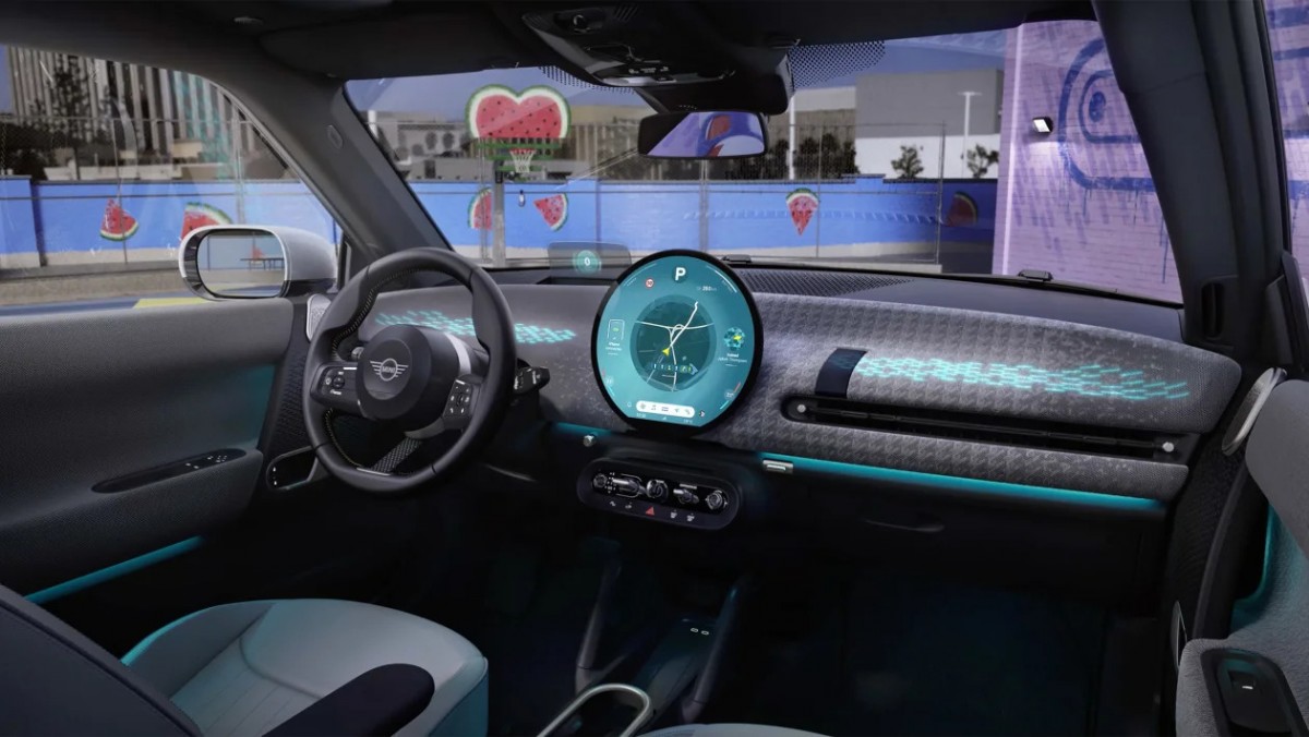 2024 MINI Cooper Electric's interior is a fusion of classic charm and  cutting-edge tech - ArenaEV