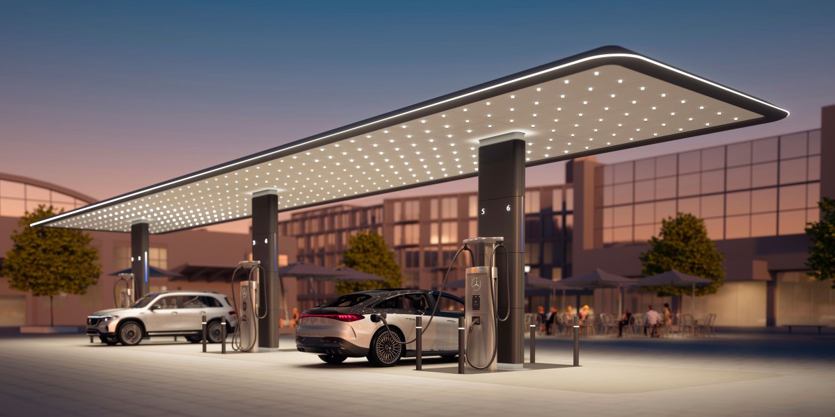 Mercedes jumps on the NACS bandwagon, gains access to Tesla Superchargers in North America