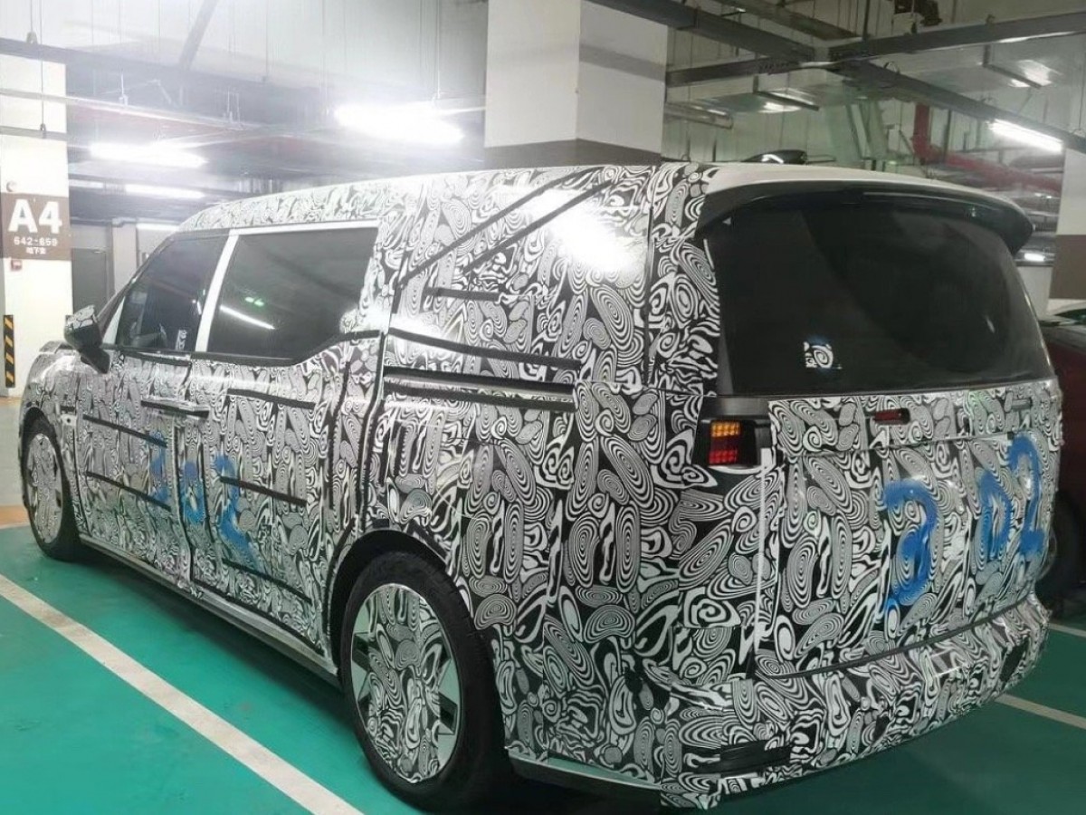 Volvo's first electric MPV spotted in China - on track for 2023 reveal