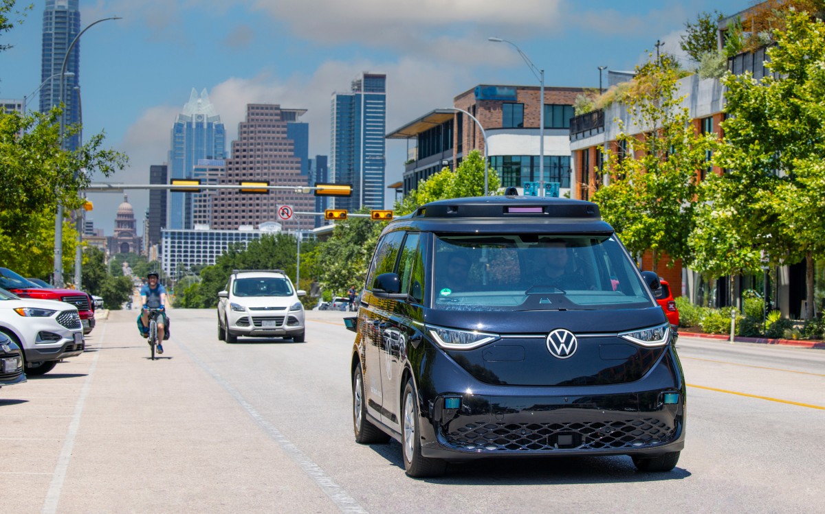 Volkswagen starts testing autonomous driving in the US with ID. Buzz