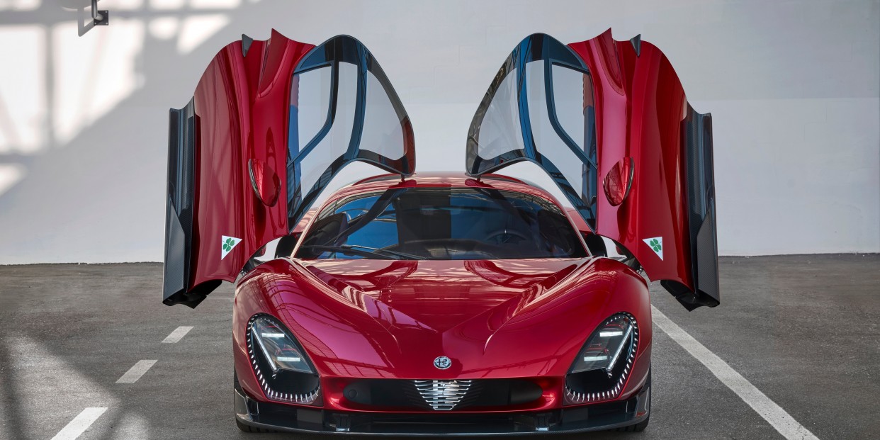 The Alfa Romeo 33 Stradale returns with a breath-taking electric version -  ArenaEV