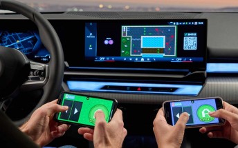 BMW iX and i4 now have in-car gaming support using your smartphone as a controller
