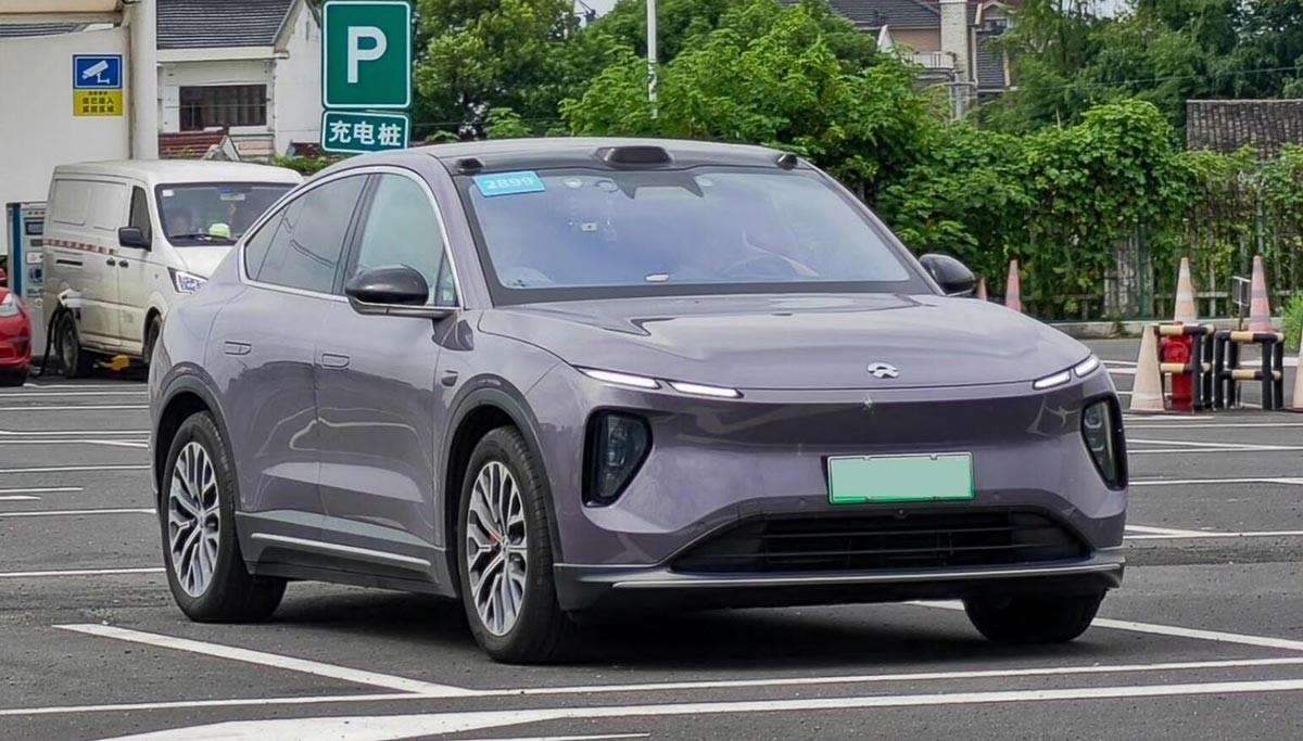The new Nio EC6 appears in new photos signaling nearing launch